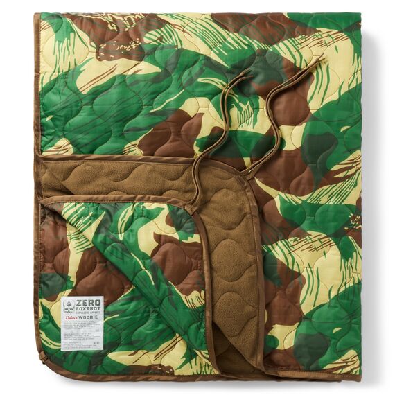 Плед Deluxe Woobie с подкладкой из шерпы (Deluxe Woobie Blanket) | Zero Foxtrot